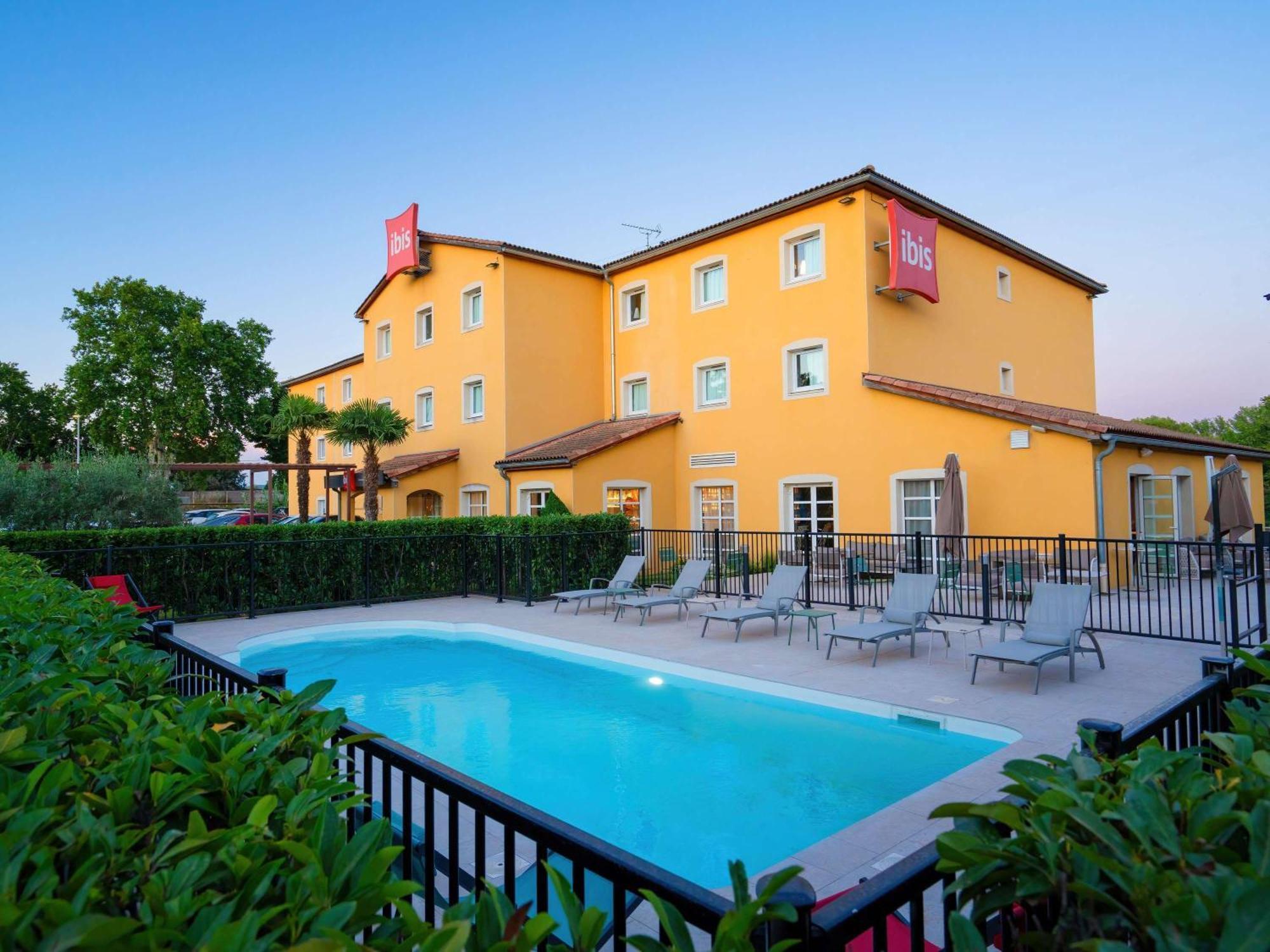 Ibis Manosque Cadarache Hotell Exteriör bild