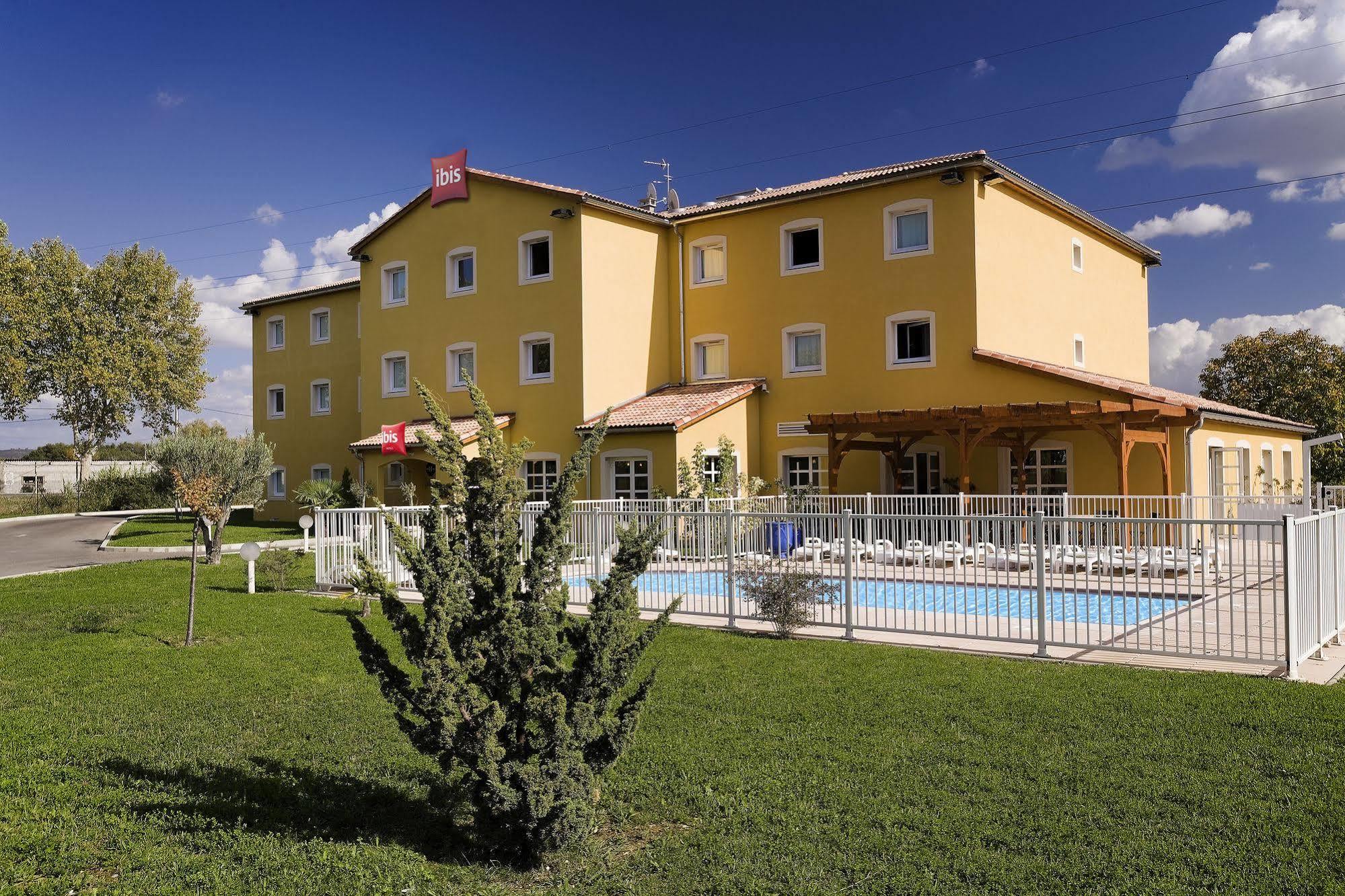 Ibis Manosque Cadarache Hotell Exteriör bild